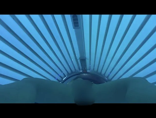 mir dem Vibrator im Solarium