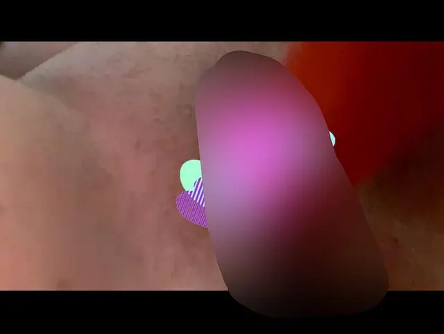 Sb mit roten Dildo