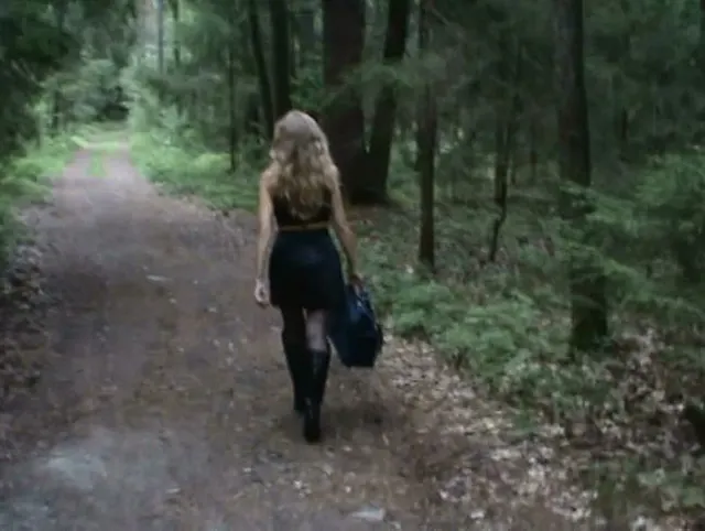 User im Wald verführt...