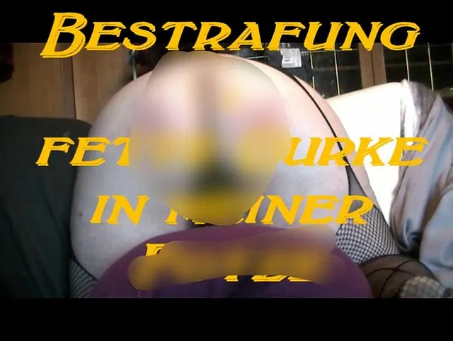 Bestrafung + fette Gurke in der Fotze    (2. Teil)