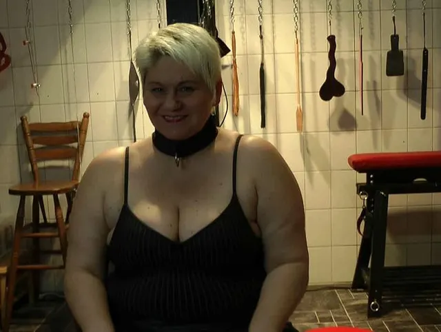 Dildospiel mit Überraschung