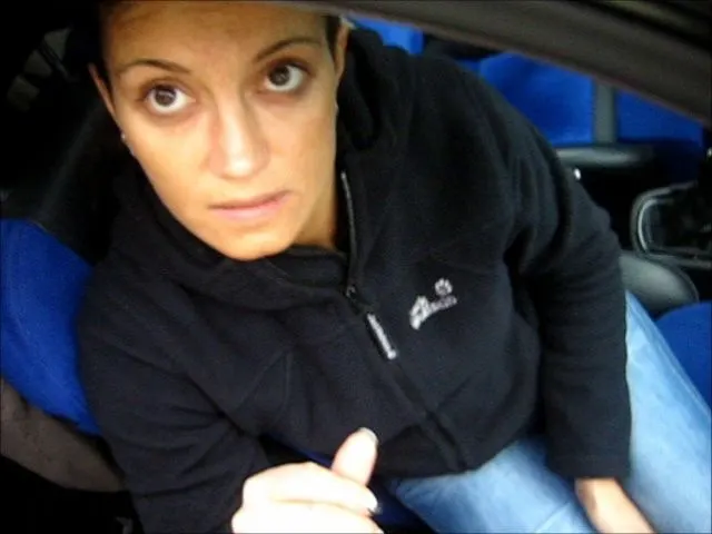 Blowjob tagsüber an der Autobahn :-)