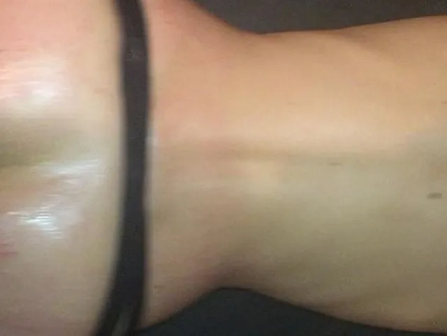 Lucys POV / Doggystyle in beide Löcher gefickt