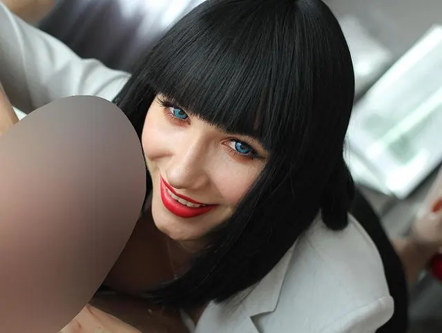 587 Cums in meinem Pumpschuh