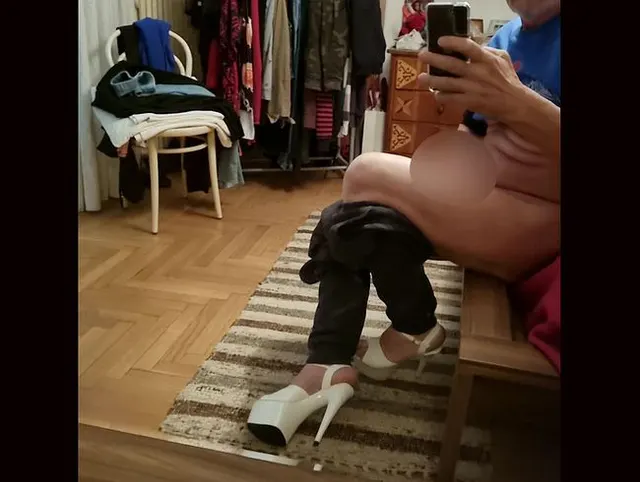 Gefallen dir meine neuen Heels?