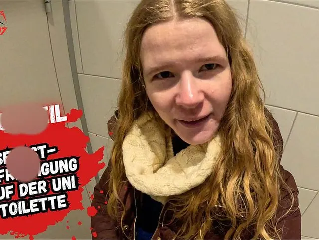 Junge Studenten Schlampe besorgt es sich auf Uni Toilette!