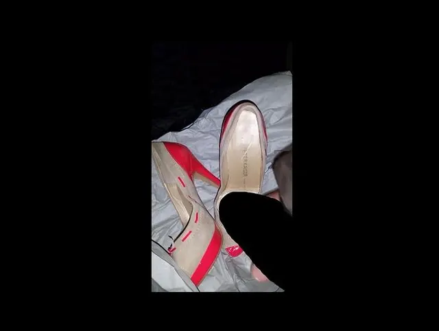 Auf die zugesendeten High Heels von MDH User mehrfach gekommen