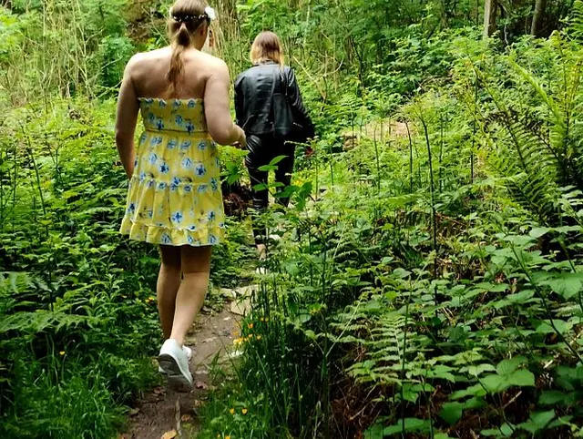 Wandern in Wales mit Red Vexx - Pausen zum Pinkeln und Blasen müssen sein!