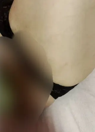 Handgefertiger Dildo in Live