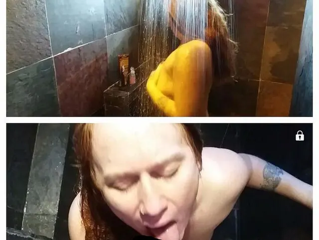 Morgens in der Dusche