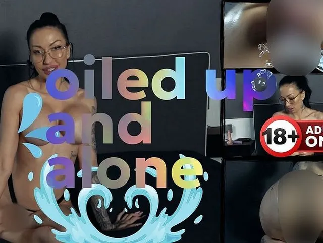 Oiled up and alone SOLO FUN MIT TOY