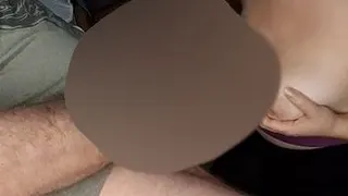 Mega Spermaladung auf meine Riesentitten gespritzt