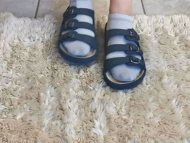 Userwunsch erfüllt - Schlappen und Socken