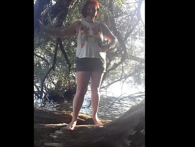 Immerzu wurde ich gestörtbeim pissen