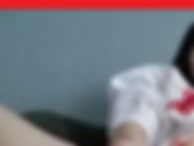 OMG bin ich heftig gekommen ! Dein kleine Skinny Girl besorgt es sich wieder richtig geil und hart !