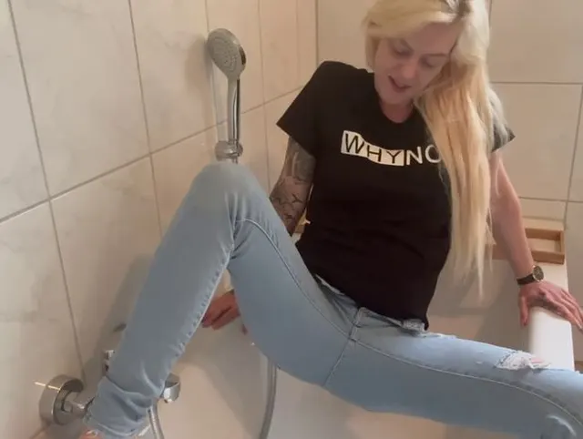 Mein erstes mal NATURSEKT in enganliegender JEANSHOSE!!