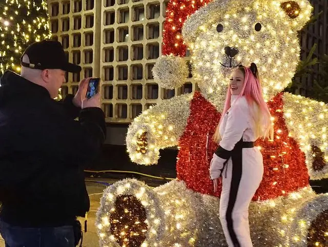 Pornostar Maria Gail Weihnachtsmarkt Sex