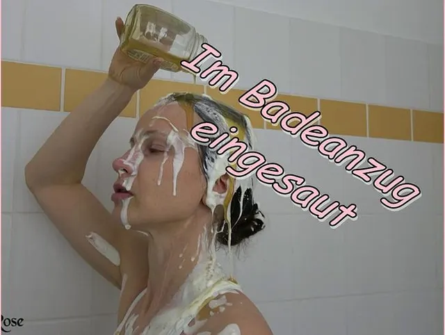 Im Badeanzug eingesaut