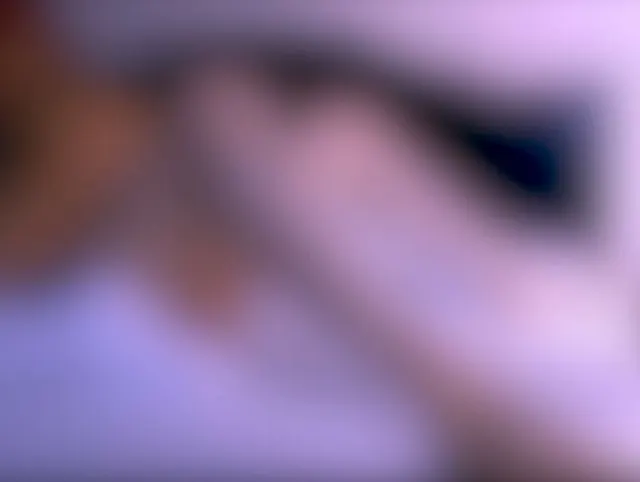 Die Mutter ihrer Freundin war eine sexy reife Frau, die all ihre dunkelsten Wünsche zu befriedigen w