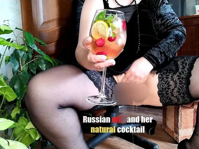 Russian milf and her natural cocktail