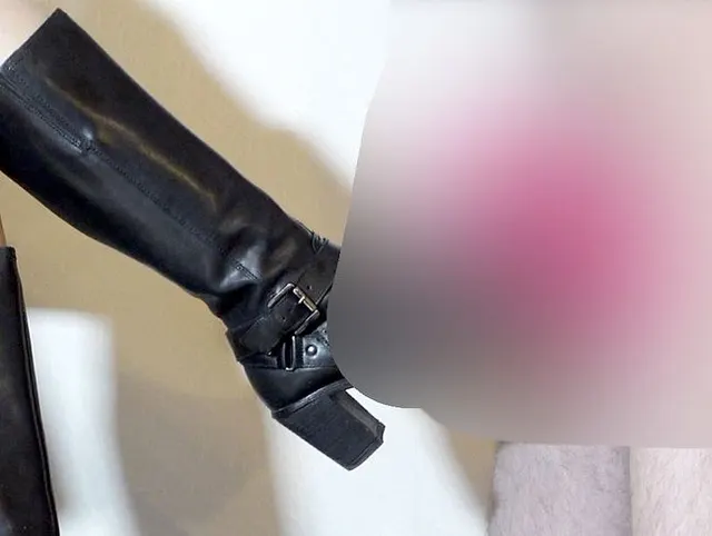 Lederstiefel Bootjob, Boofuck und Stiefelanbetung