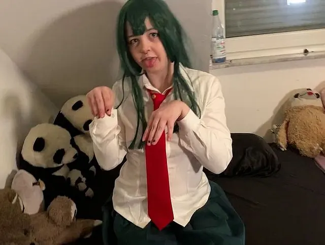 Ich Möchte das du neue Fotos von meinem cosplay machst