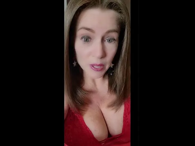 JOI mit der sexy MILF Nikki