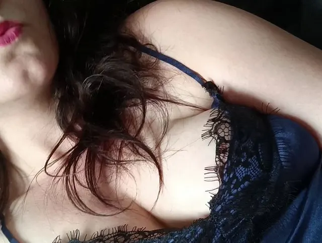 Nach dem Mastrubieren kurz mit dem Vibrator gespielt / neues Kurzvideo für dich