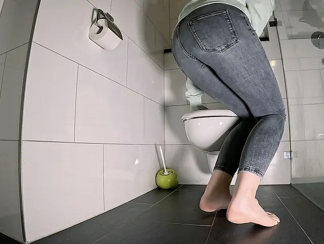 Übertriebene dringend Pissen….
