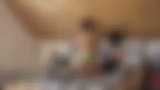 Voll rein in die Fotzen