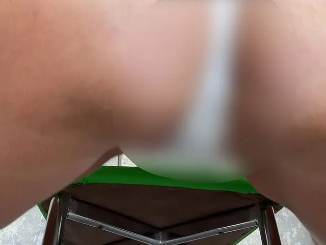 Oma Kamasutra fickt und spritzt in die feuchte Muschi
