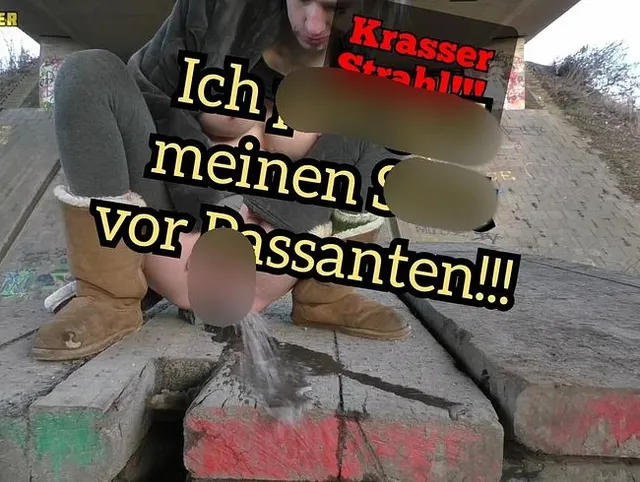 Krasser Strahl! Ich pisse geil öffentlich mit Spermagesicht!