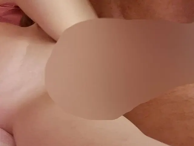 Er fickt meine nasse muschi so richtig tief