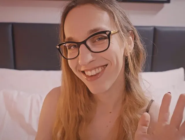 Vom Kameramann vollgespritzt- mich zu Filmen hat ihn wohl zu geil gemacht :D
