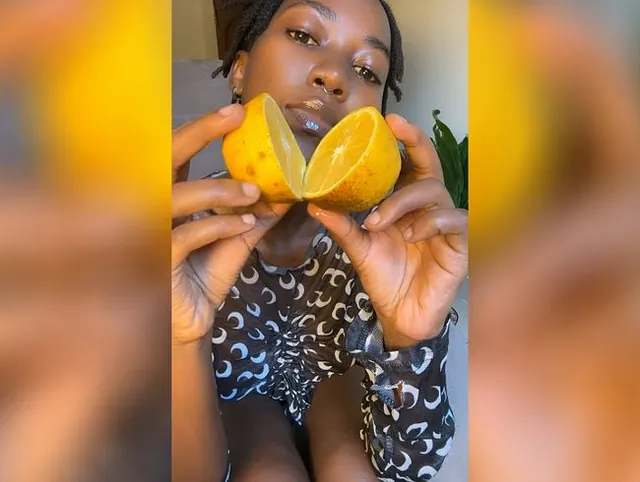 Ebony Honeys sexy, saure und schmutzige Zitronen-Sperma-Fantasie