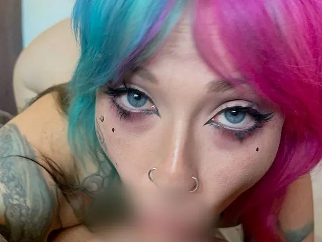 BLowjob Schlampe saugt dich leer!