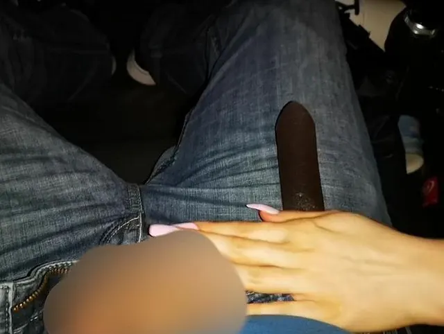 Im auto geblasen