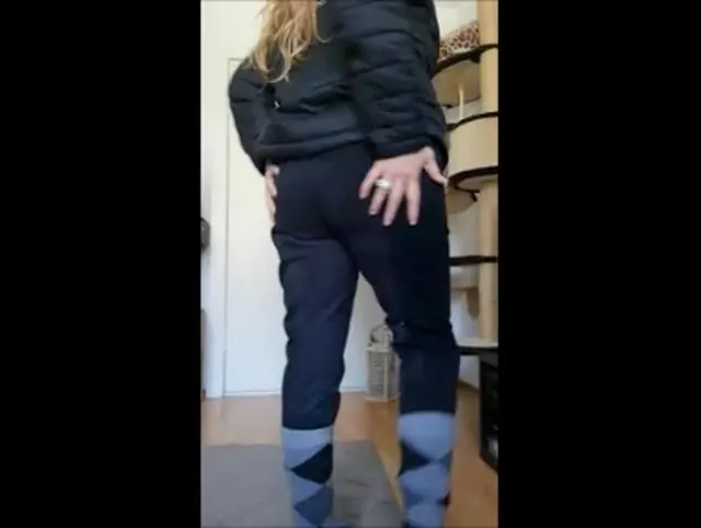Du stehst also auf meine Reitstiefel, Martin, ich ROTZ drauf!!