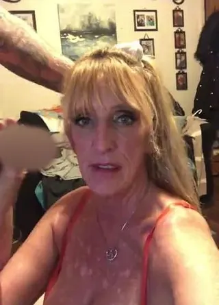 Blowjob-Spaß mit meinem Kumpel