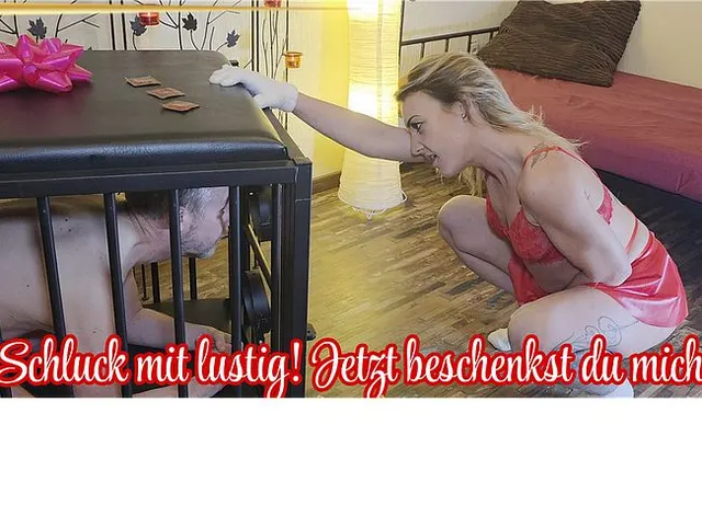 Schluck mit lustig! Beschenke mich mit deiner Sahne!