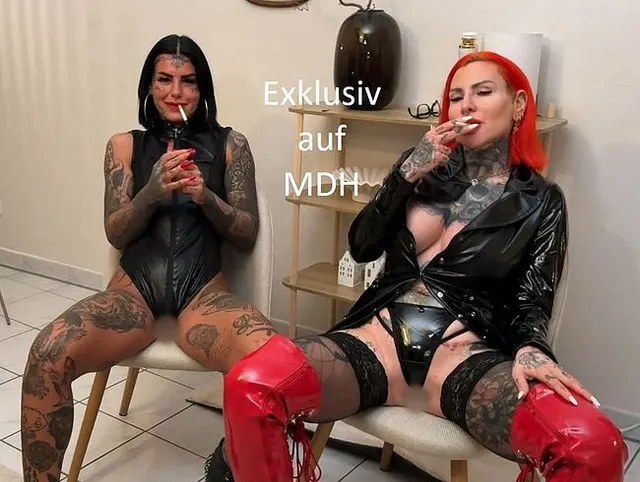 Dreckiger Doppel FOTZEN-Talk! Milf vs Teen! Bei wem spritzt du ?