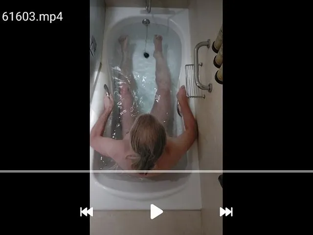 Abtauchen in der Wanne