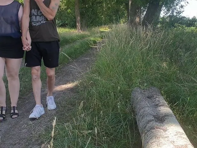 Outdoor geblasen und die Sacksahne geschluckt