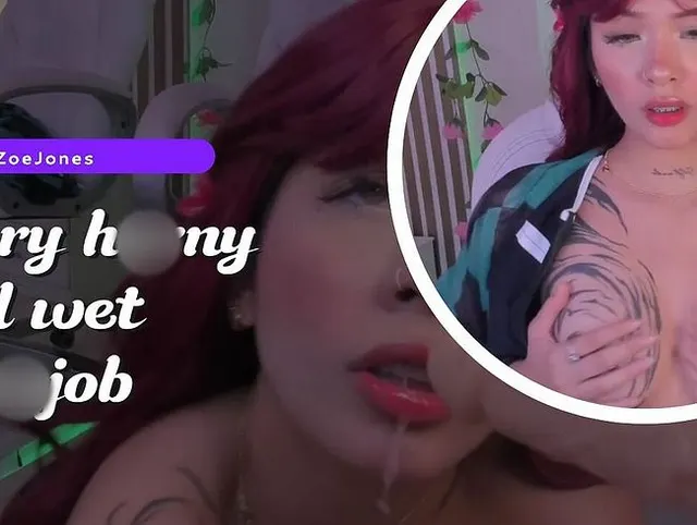 Ein freches Mädchen mit einem sehr feuchten und heißen Blowjob