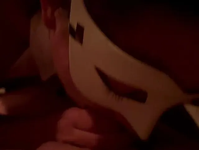 Geiler tiefer blowjob mit abspritzen in meinem Mund