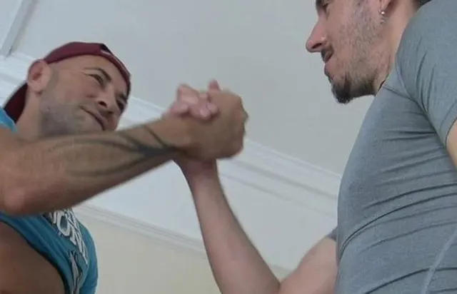 SHEMALE von mir und traigth boy gefickt