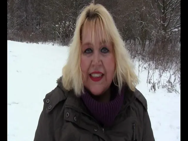 Pissen und furzen im Schnee