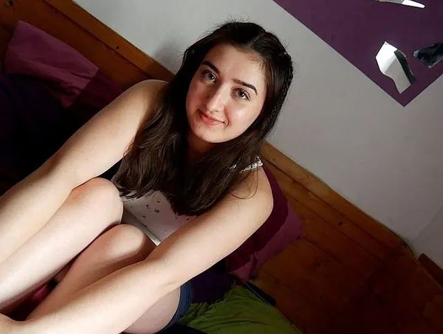 Sind wir zu weit gegangen ?! Meine Freundin schiebt mir den Dildo rein!