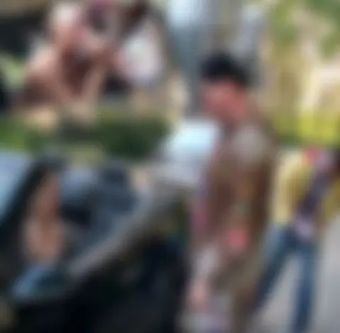 Besoffene Dorfschlampen in Polizeikontrolle !