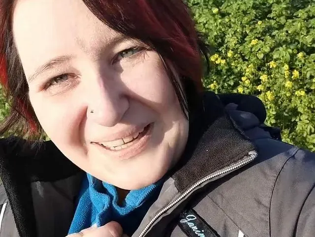 VOM FAHRRAD SATTEL GEIL GERIEBEN! KOMM ICH NEHME DICH MIT NACH HAUSE